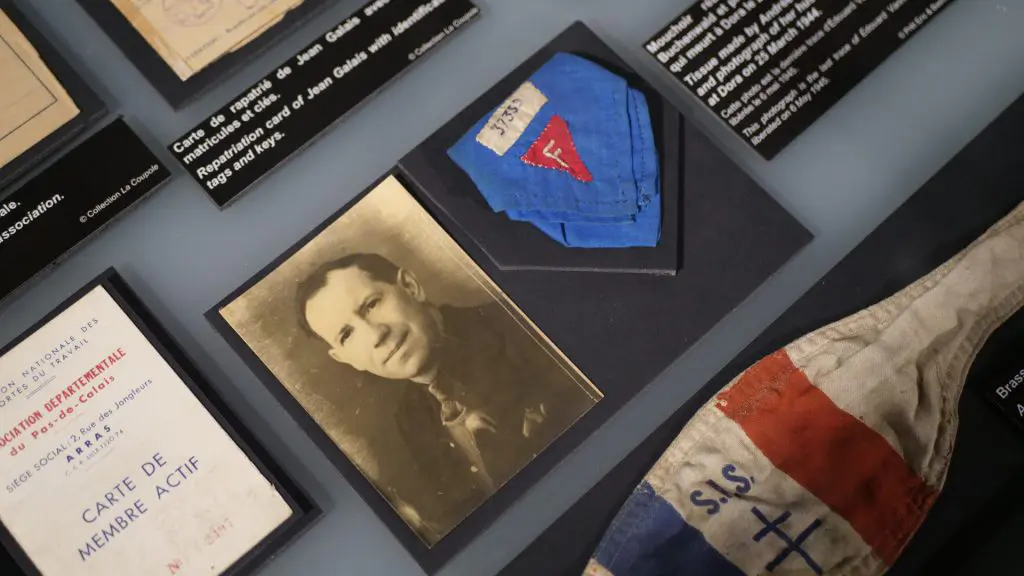 L’histoire cachée de l’exposition « Libérer, reconstruire, espérer”